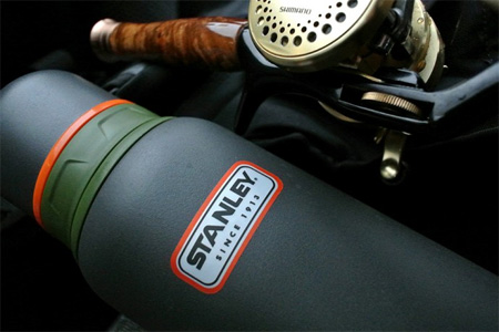 Mountain 2-Cup Vacuum Flask 0.47 L Stanley Outdoor Termos