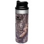 Stanley 0.47L Classic Trigger-Action Travel Mug - Country DNA Mossy Oak için detaylar