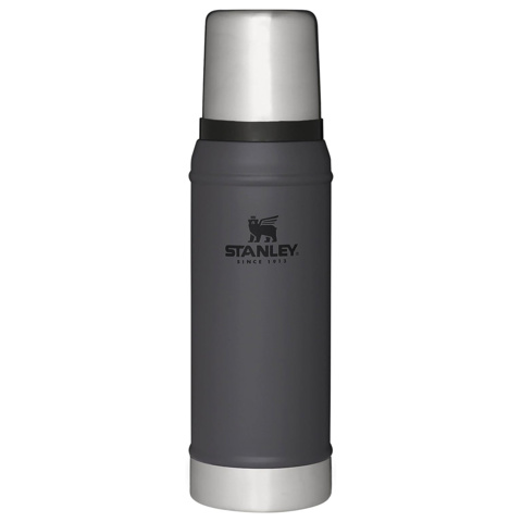 Stanley 0.75 L Classic Legendary Bottle Charcoal - Gri için detaylar